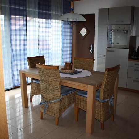 Apartment Charlotte Нойнкирхен Стая снимка